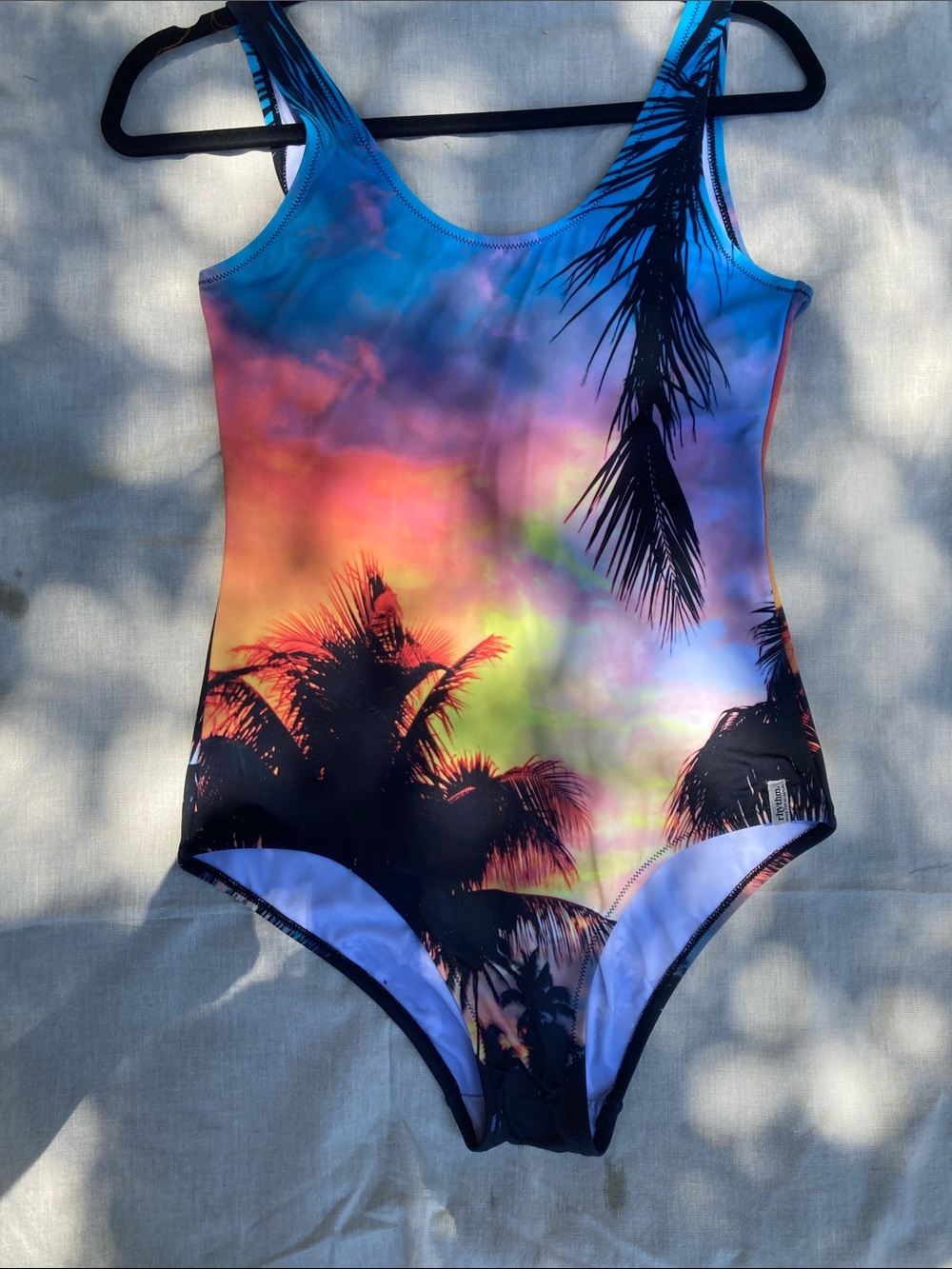 Rhythm one piece sunset palm tree digital print swimsuit maillot M